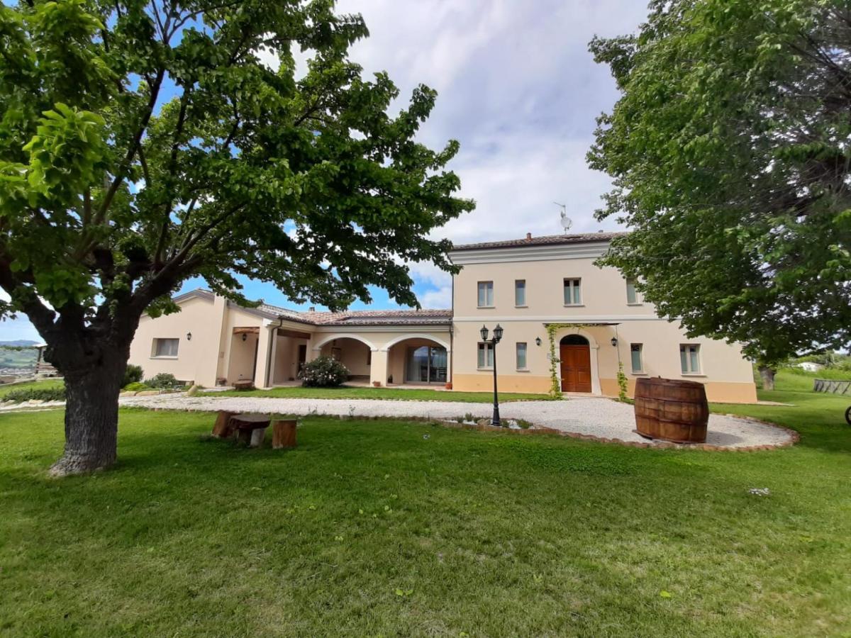 Villa Marietta Country House - Marche 몬테마기오레알메타우로 외부 사진