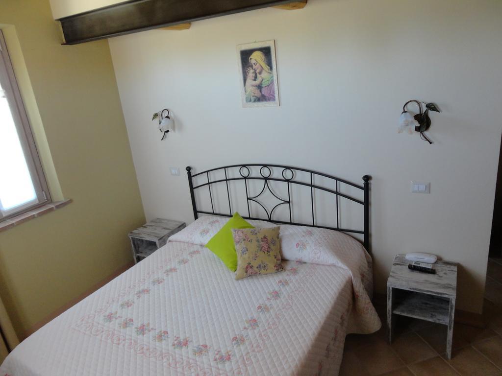 Villa Marietta Country House - Marche 몬테마기오레알메타우로 외부 사진