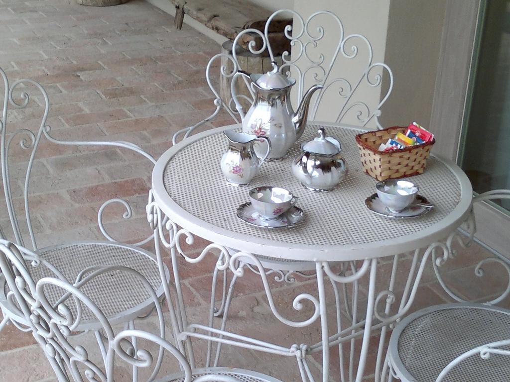 Villa Marietta Country House - Marche 몬테마기오레알메타우로 외부 사진