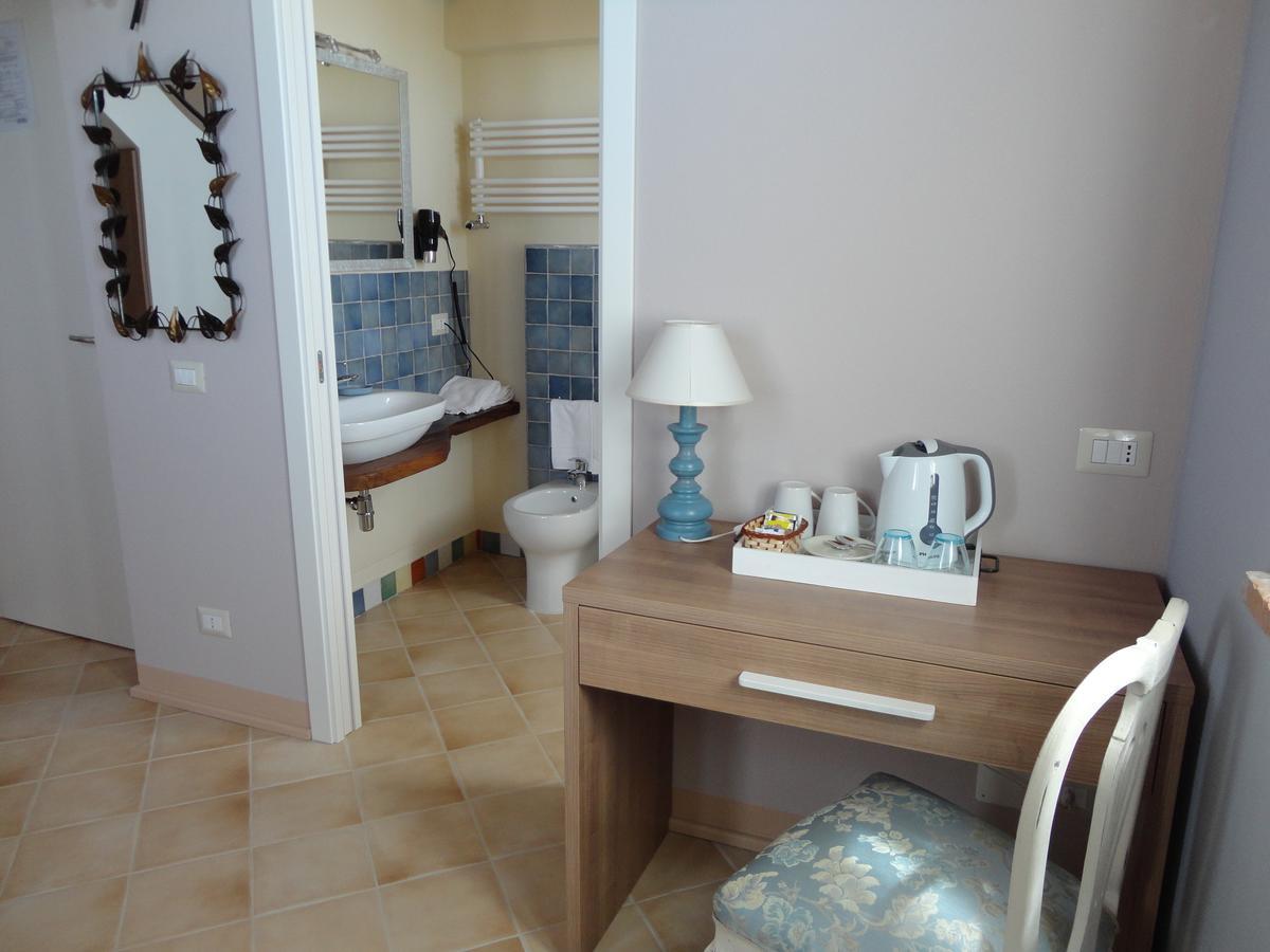 Villa Marietta Country House - Marche 몬테마기오레알메타우로 외부 사진